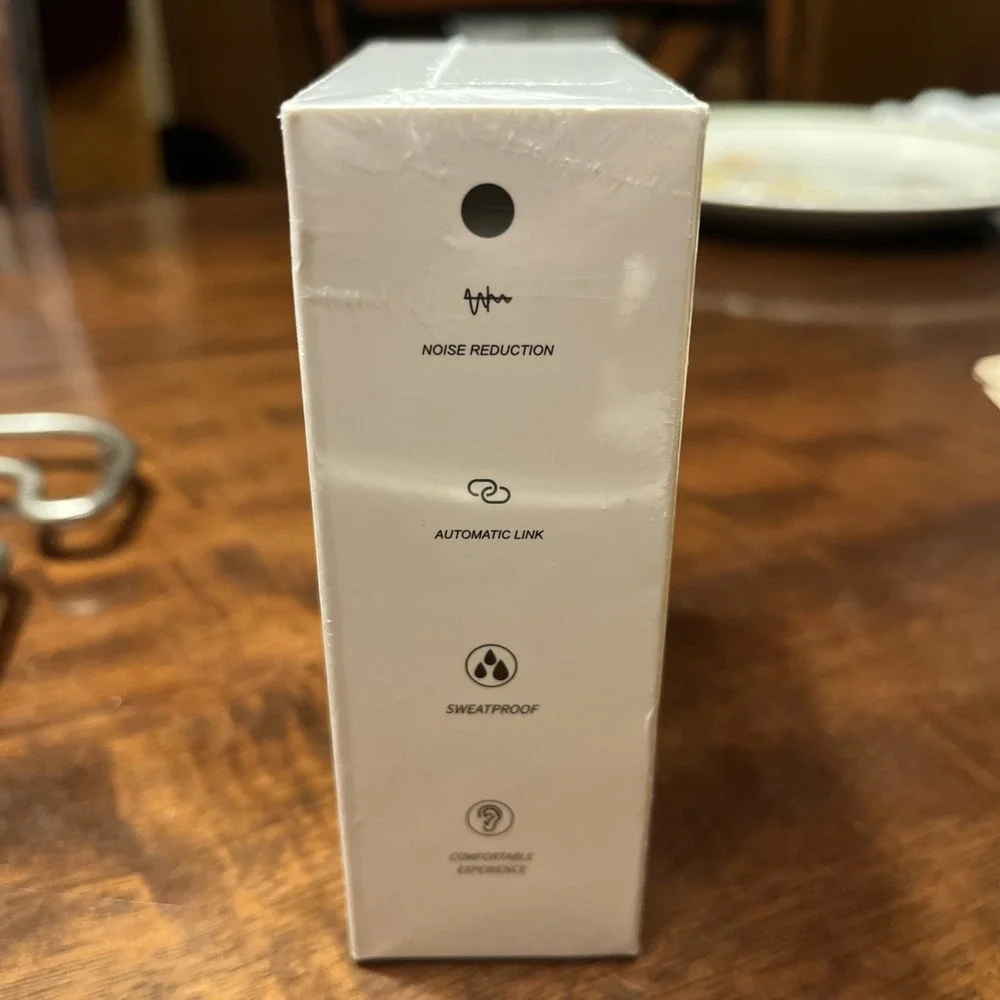 Haoyuyan BX17 Sweat-Proof Wireless‎ Sports Earbuds — 80 Hr Battery With Case